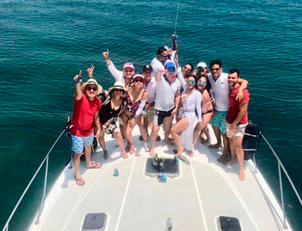 TOUR BAHIA YATE RUMBERO