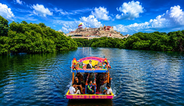 CARTAGENA 360°: CIUDAD, RITMO Y NATURALEZA